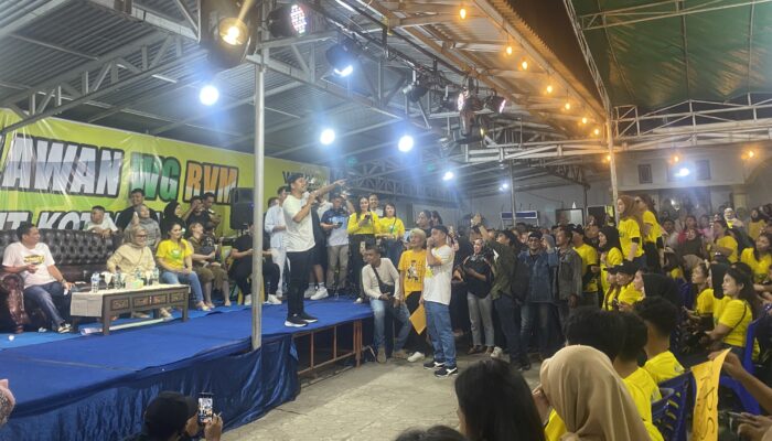 Kukuhkan Ribuan Tim Milenial The Winner, Rendy Mangkat Tegaskan Saatnya Kaum Intelektual Memimpin Kotamobagu