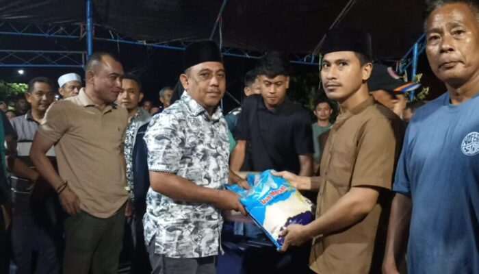 Bupati Yusra Alhabsyi Salurkan Bantuan untuk Korban Kebakaran di Desa Bakan