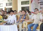 Komisaris PT FARM ADM Dampingi Ketua Komisi II DPR RI Serahkan Sertifikat Tanah di Bolmong