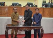 Bupati Yusra Alhabsyi Sampaikan Ranperda LPJ Pelaksanaan APBD 2024 di DPRD Bolmong