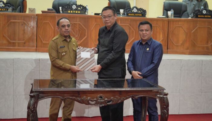 Bupati Yusra Alhabsyi Sampaikan Ranperda LPJ Pelaksanaan APBD 2024 di DPRD Bolmong