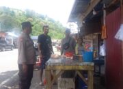 Jaga Kamtibmas, Polsek Lolak Lakukan Patroli Dialogis dan Sambang Warga