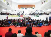 Laode Alian Pimpin Aksi Duduki DPRD Kotamobagu