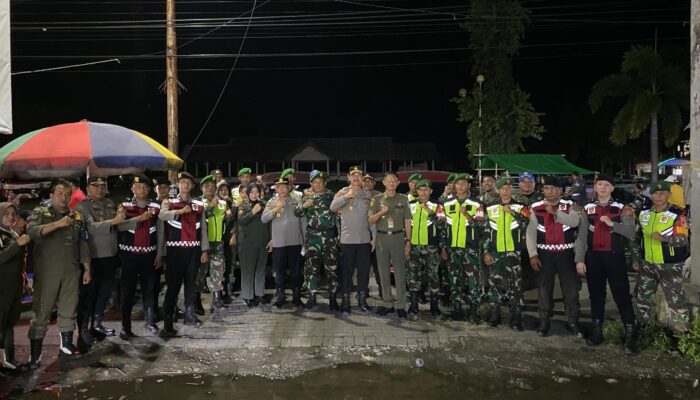 Pengamanan Humanis TNI-Polri Warnai Aksi Damai Aliansi Pemuda Pemerhati Demokrasi di Bolmong