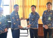 I Ketut Kola Resmi Ditunjuk Sebagai Camat Dumoga Utara Gantikan Almarhum Junfi Komaling